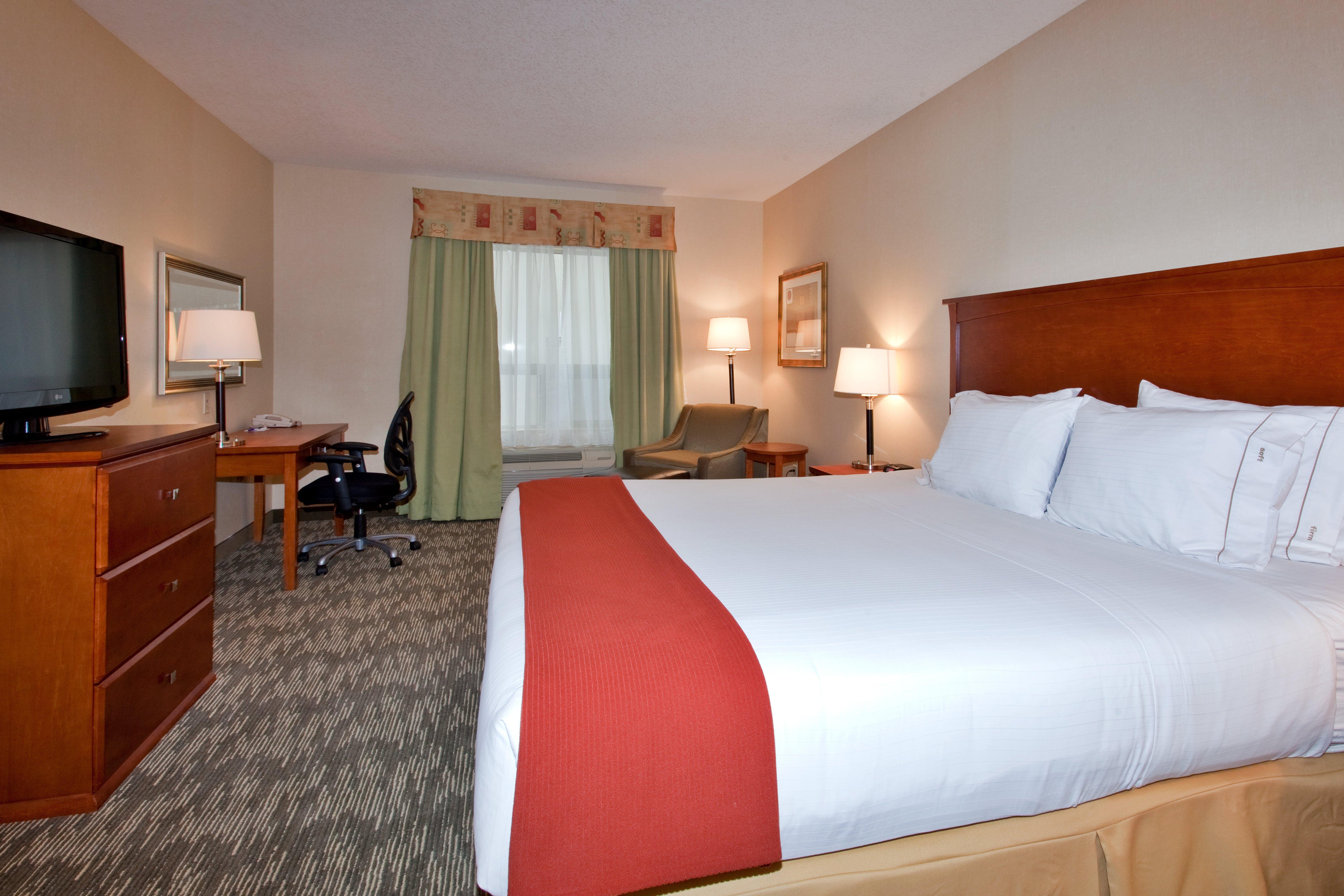 Holiday Inn Express Hotel & Suites-Edmonton South, An Ihg Hotel Exterior foto